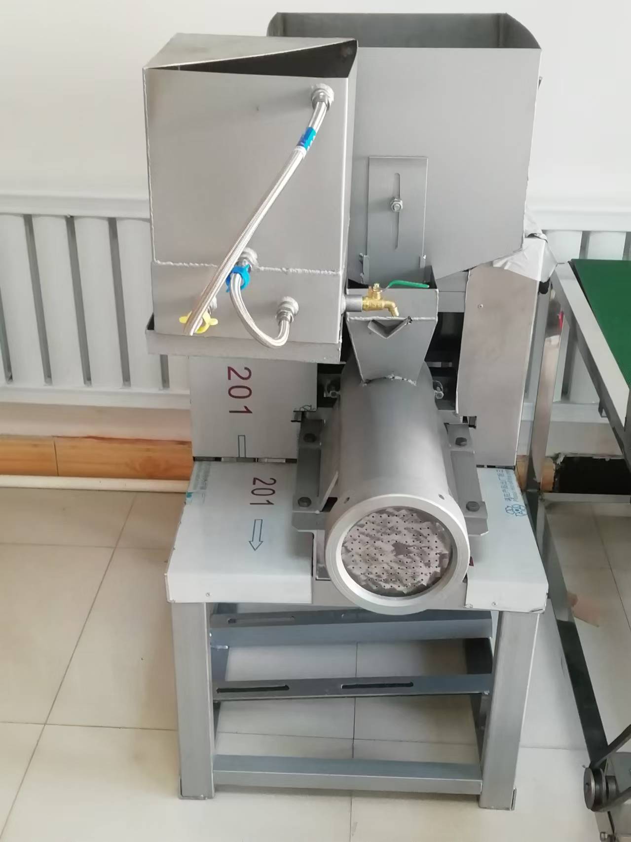 玉米面条机 (7).jpg