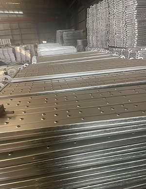 1765251672831994.jpg 钢跳板8.jpg