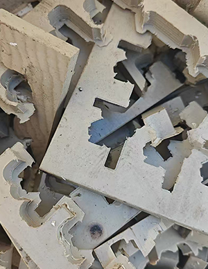 1767512397418220.jpg PEEK刨丝及边角料6.jpg