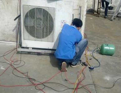 空调安装维修加氟  (2).jpg